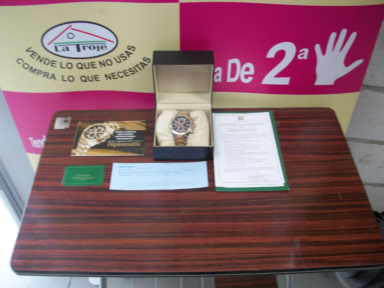 280417 Reloj diplomatic