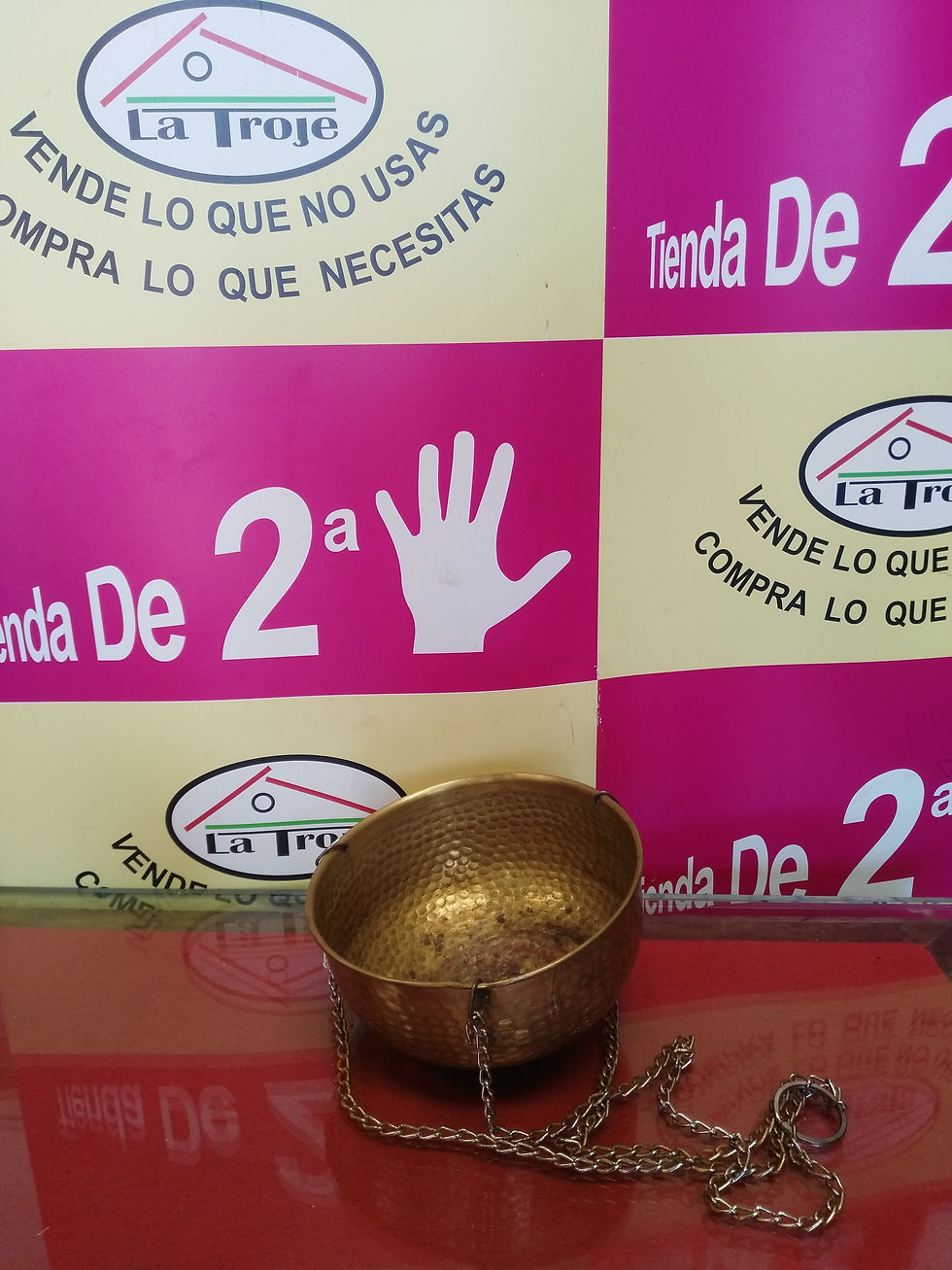 240918 MACETERO DE COLGAR DE BRONCE