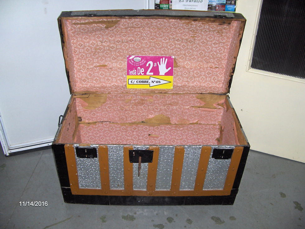 Miniatura: 141116 Baúl de madera plateado