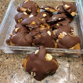 Chocolate Vanilla Caramel Turtles 