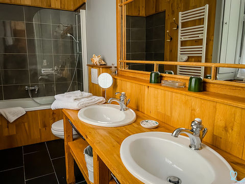 Salle de Bain de la suite d'Avelon