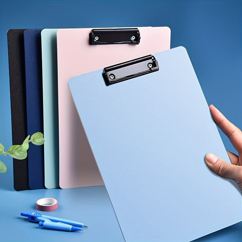 Low-Profile Clipboard