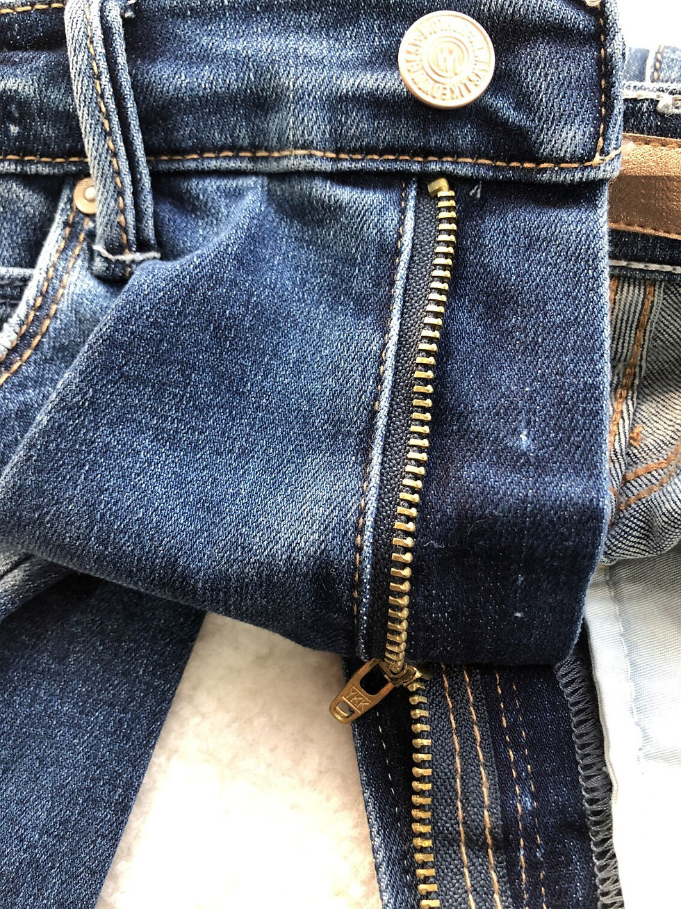 Thumbnail: Women jeans Hem embroidery casual wild fashion slim lady denim pants 2021 new
