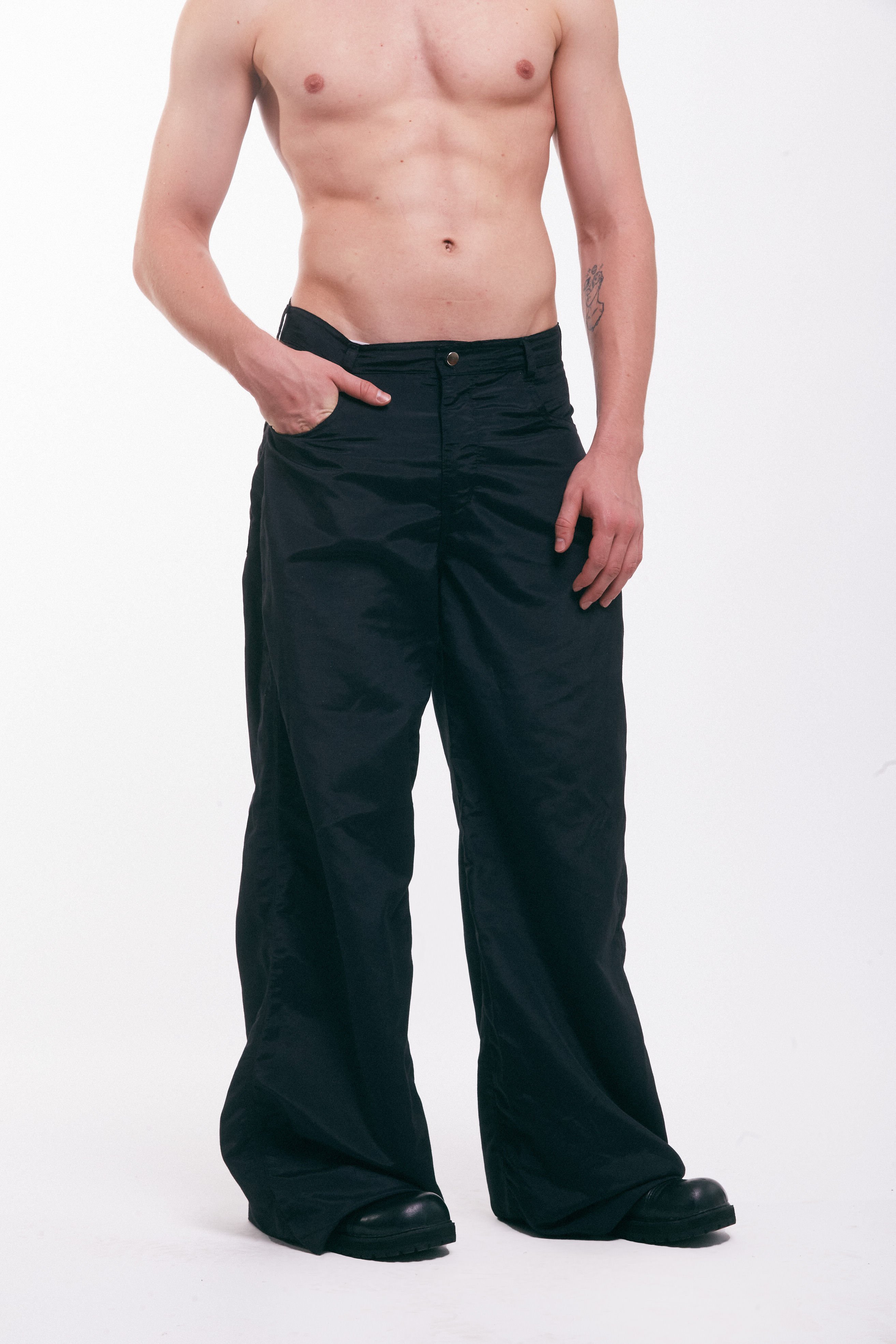 Wide Nylon Pants - Black
