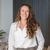 Joanna Perry Headshot