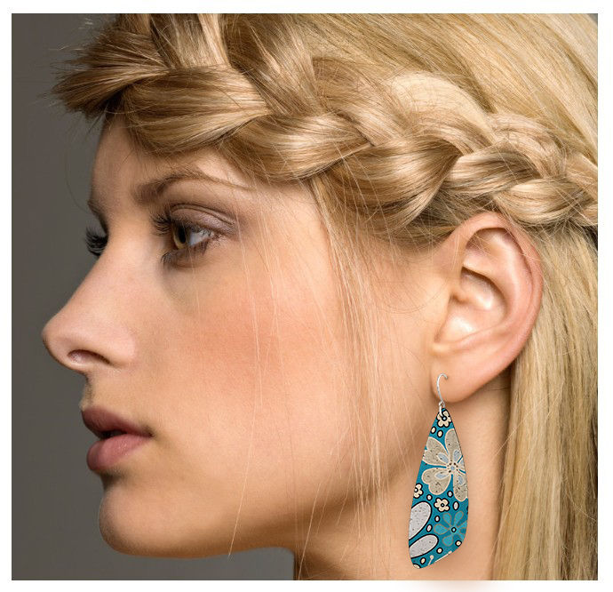 Thumbnail: Wing Earrings - Daisy