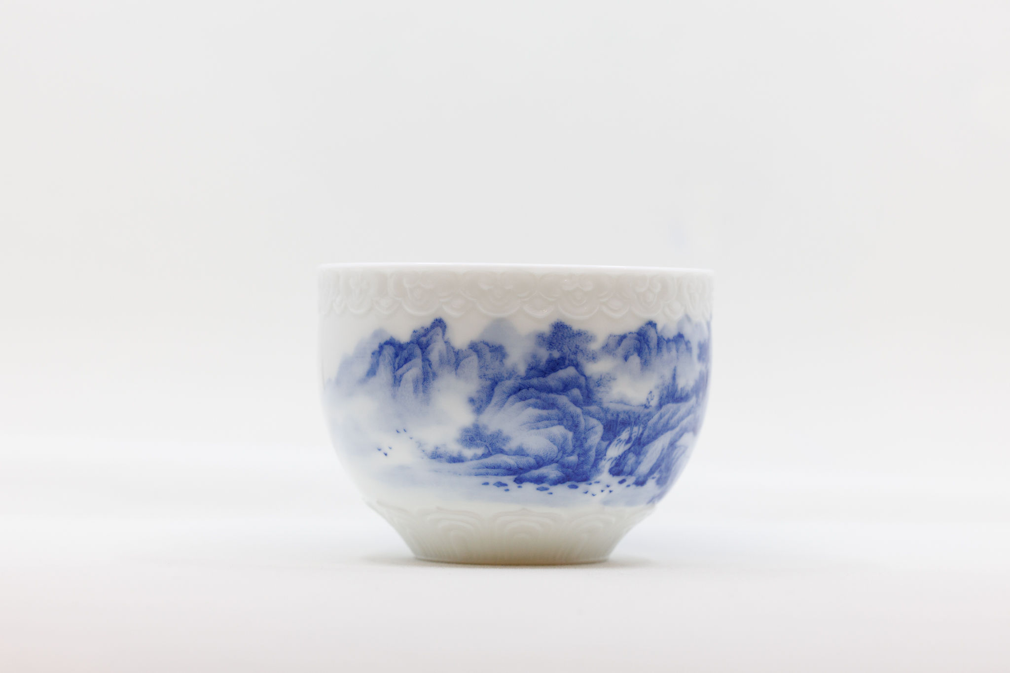Landscape Tea Cup 「雕刻纹样边-山水杯」