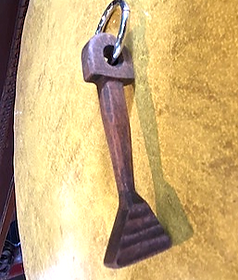 Keyholder1_edited.png