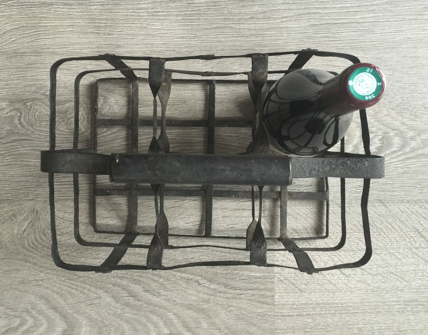 Antique-Bottle-Holder-from-top