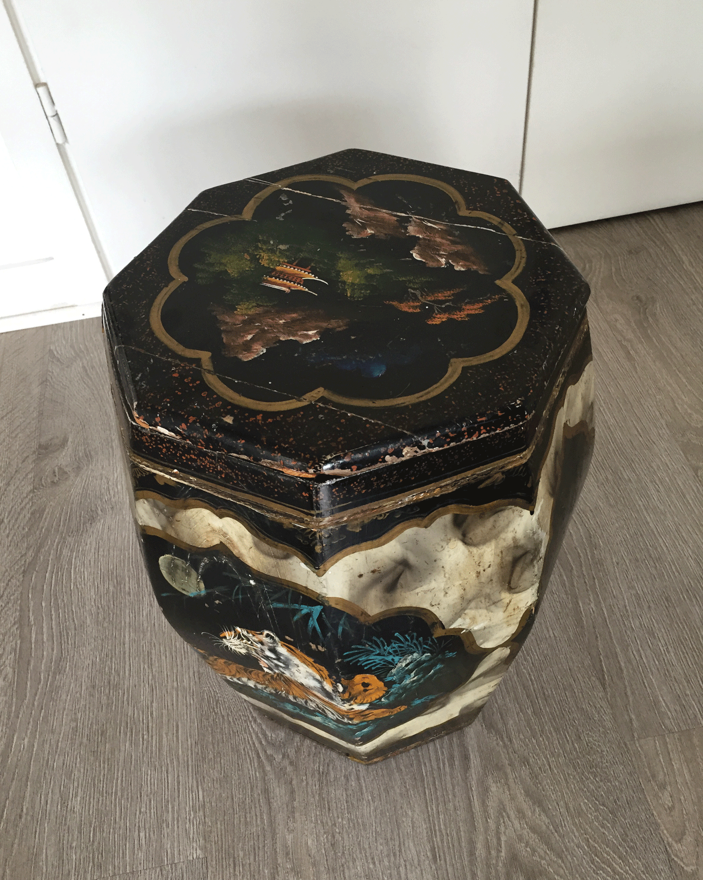 Painted Chinese Box Too