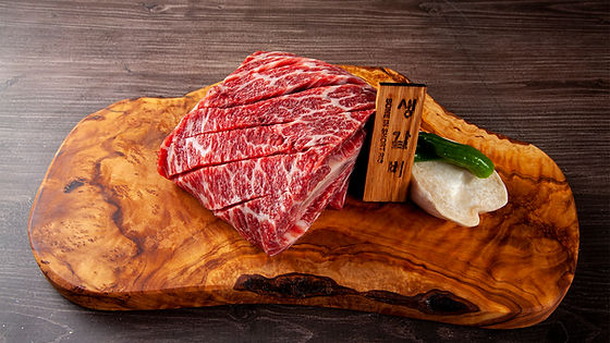 생갈비 PRIME BONE IN SHORT RIB 22oz