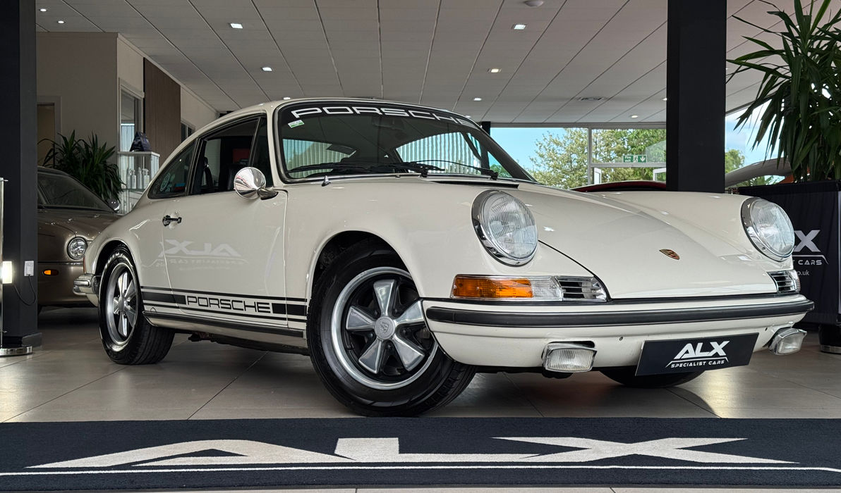 Porsche 911 S A beautifully presented example of the highly soughtafter 1970 Porsche 911 S 2.2, finished in its correct period specification and showcasing the purity of the early longhood era. Powered by the legendary 2.2litre flatsix with Bosch mechanical fuel injection, the S delivers 180 hp, razorsharp throttle response and the unmistakable character that defines the golden age of Porsche engineering.
Weighing just over 1,000 kg, the 2.2 S offers a driving experience that is light, mechanical and deeply engaging — a perfect blend of precision and rawness. The dogleg 5speed gearbox, ventilated discs and improved 1970model suspension geometry make this one of the most rewarding classic 911s to drive.
With only 1,744 examples produced for 1970, the 2.2 S is one of the rarest and most collectible early 911 variants. This example presents with excellent bodywork, clean mechanicals and the authentic details that matter to enthusiasts and collectors alike.
A superb opportunity to acquire a genuinely special early 911 — lightweight, iconic and increasingly difficult to find in this condition.