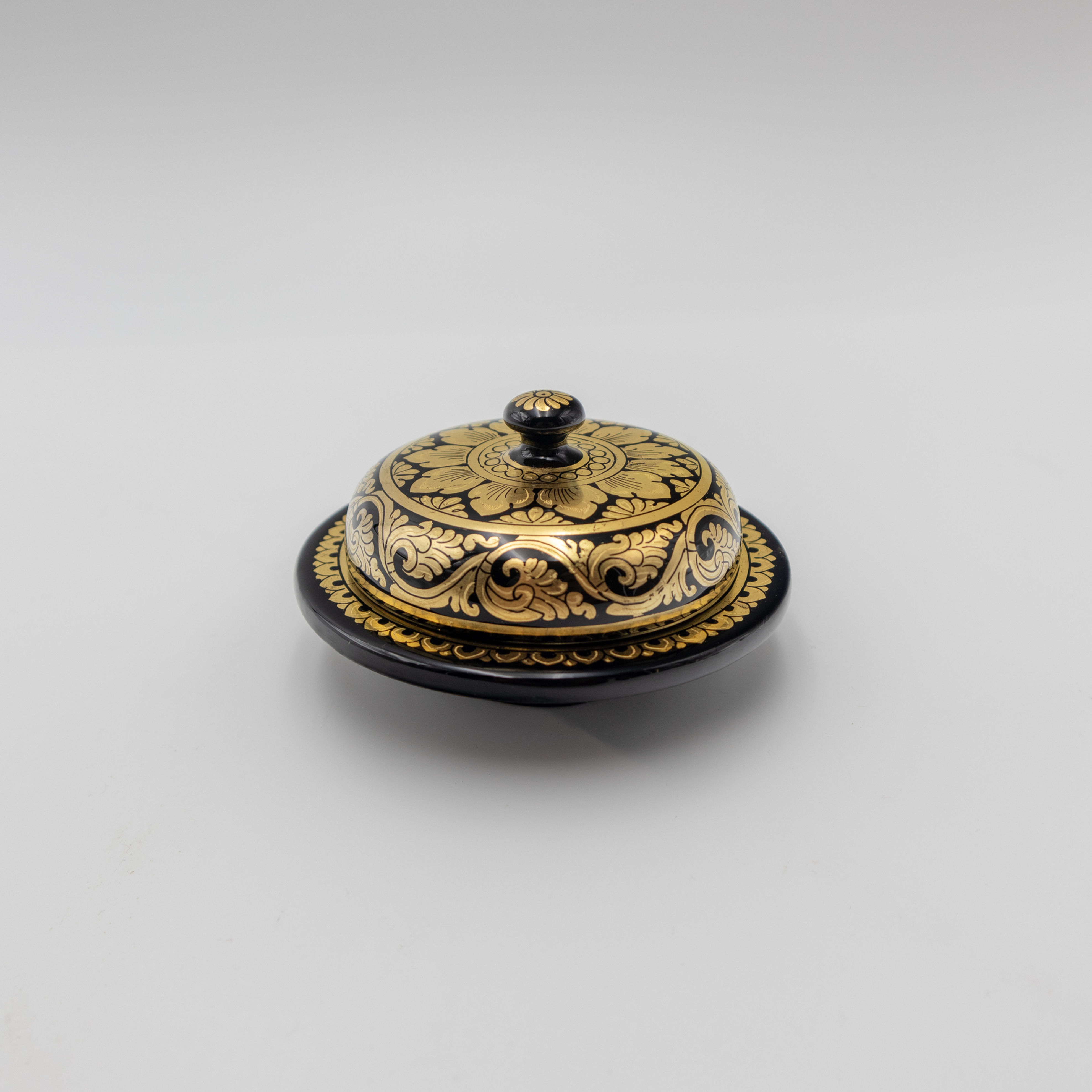 3" Golden Tea Leaves Box