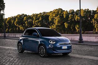Returning back to their iconic Turin roots, the new Fiat 500e brings together classic style and innovation with an updated fresh feel.