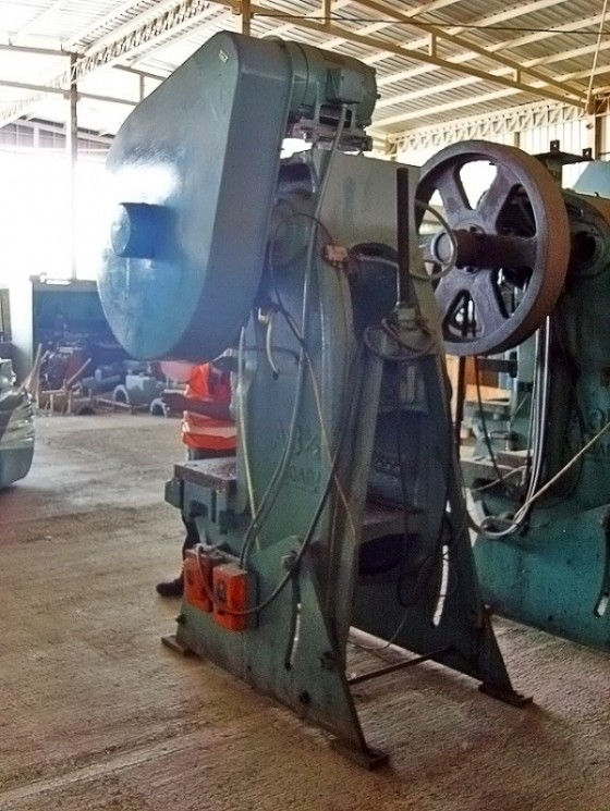 Miniatura: Prensa Excentrica NIAGARA