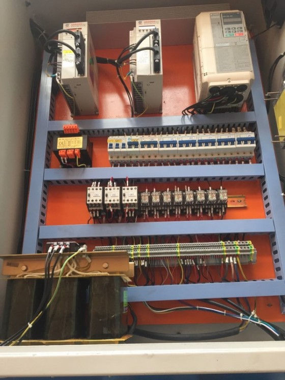 Miniatura: Torno Paralelo Universal CNC Volteo 500-82/1000mm