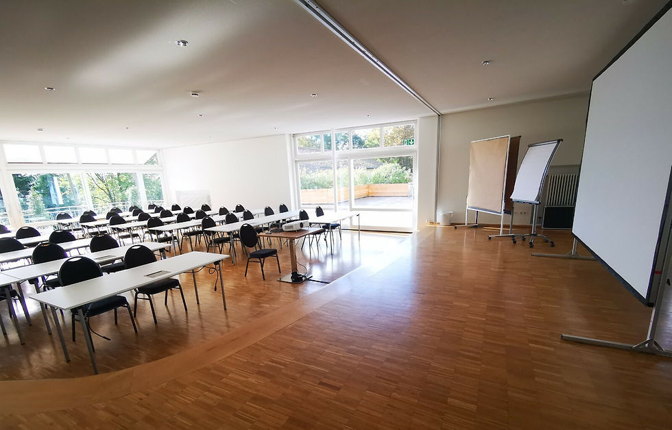 A_gr._Saal_Business 300 DPI