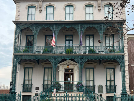 Charleston, South Carolina...home tours, iron gates and sweet tea!