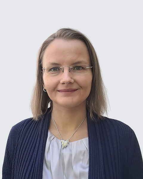 Maria Winkler, Heilpraktikerin für Psychotherapie in Wuppertal mit Schwerpunkt auf IFS, EMDR und MET.