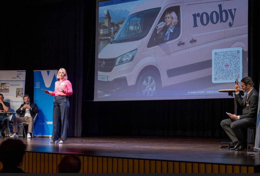 Isabelle Köpfli präsentierte am Zuger Jungunternehmerpreis die Unternehmensidee von rooby.