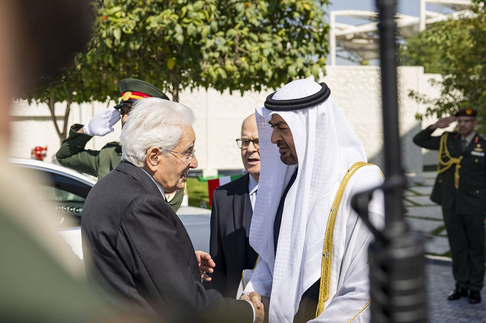 Il Presidente Mattarella ricevuto dal Presidente degli Emirati Arabi Uniti.
