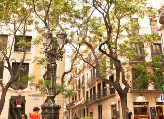 Los Mejores Barrios de Barcelona para Invertir en Propiedades: Análisis de las Zonas Más Atractivas para Inversores Internacionales