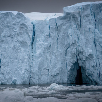 Iceberg.jpg, Seascape, Ocenography, coast of Iceland, coast of Norway, Coast of Greenland, Arctic, Arctic circle, mountain, rock formation, geology,  landscape photographer, Seascape Photography, Meike Kathrin Zylmann, Arctic Reflection Photo

