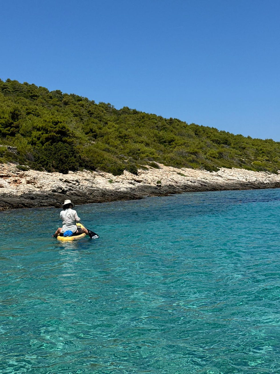 Miniatura: Split: Excursão de 1 dia às 5 ilhas para a Gruta Azul, Vis e Hvar