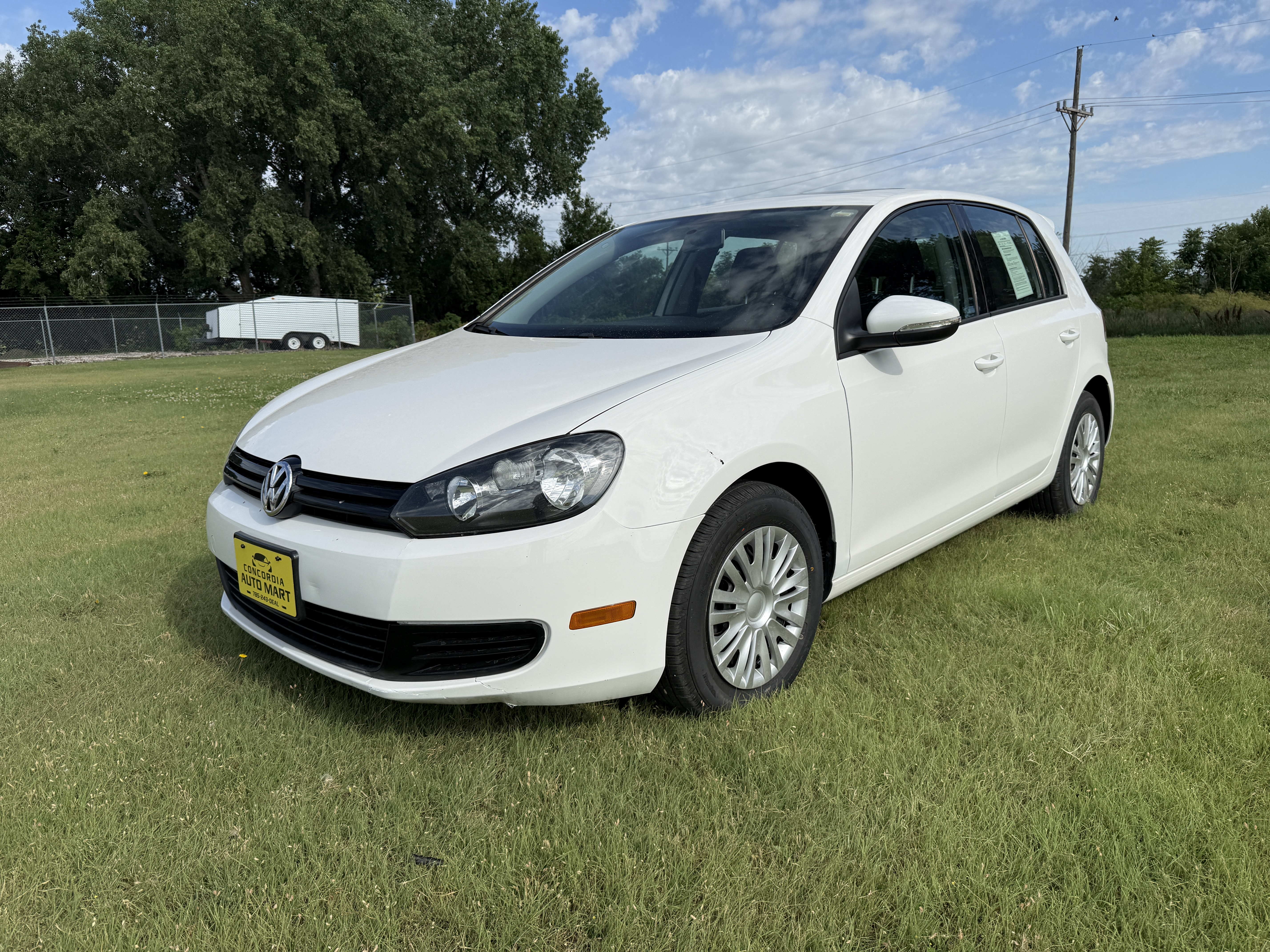 2013 Volkswagen Golf 2.5L 4-door Auto PZEV's photo