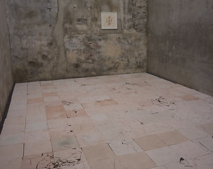 fragile installation