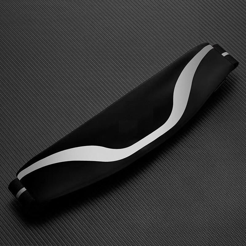 Thumbnail: Rhythm Water-Resistant Sport Waist Pack Running Belt With Reflective Strip