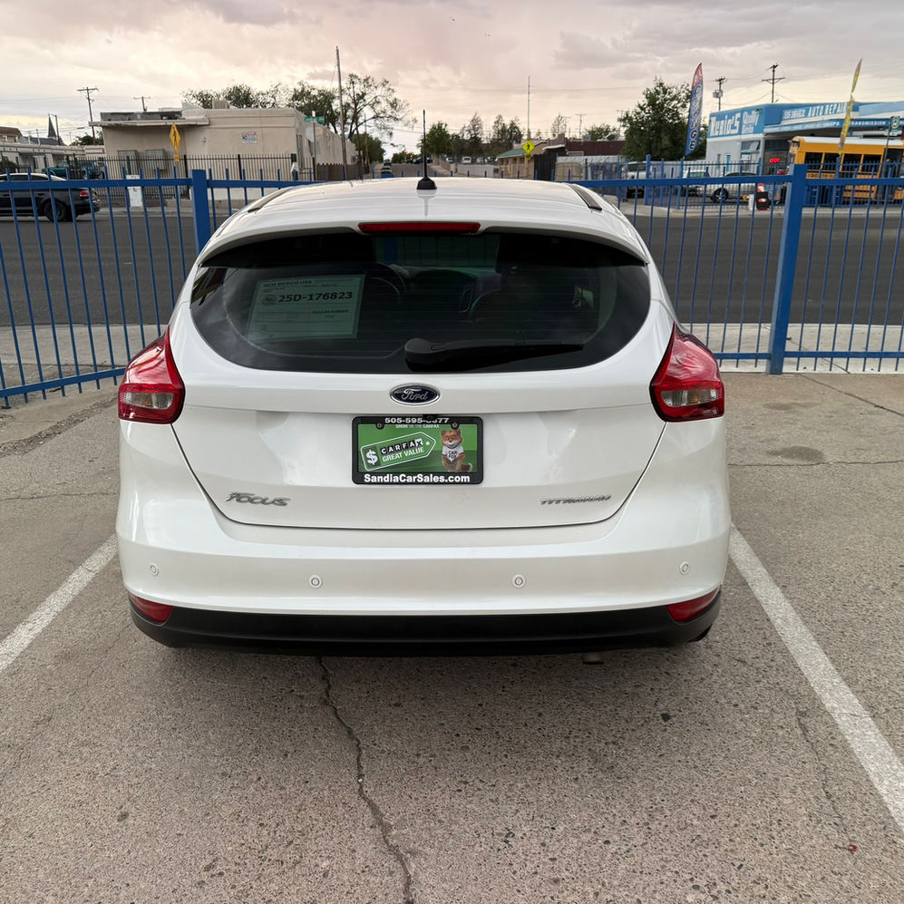 2017 FORD FOCUS TITANIUM HATCHBACK