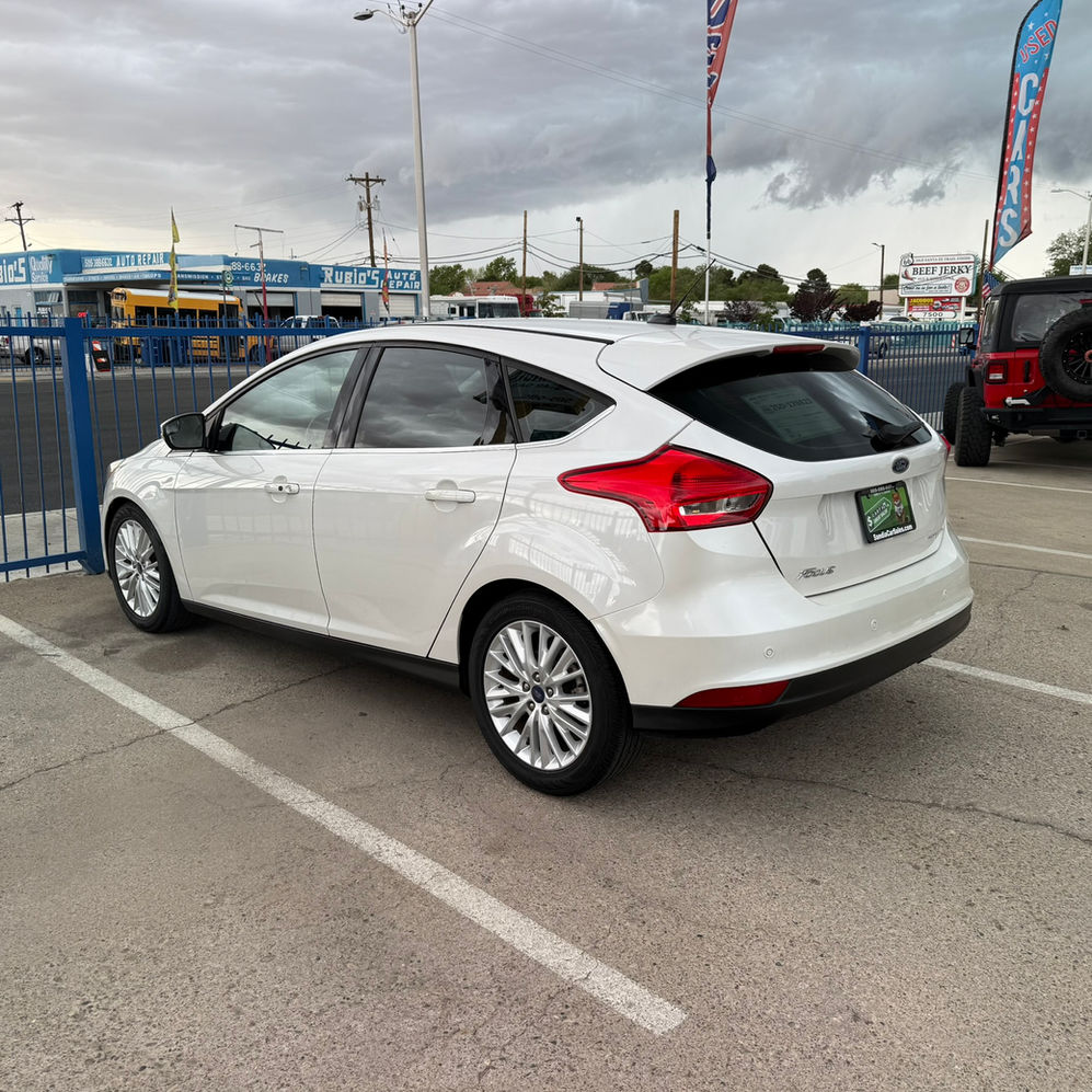 2017 FORD FOCUS TITANIUM HATCHBACK