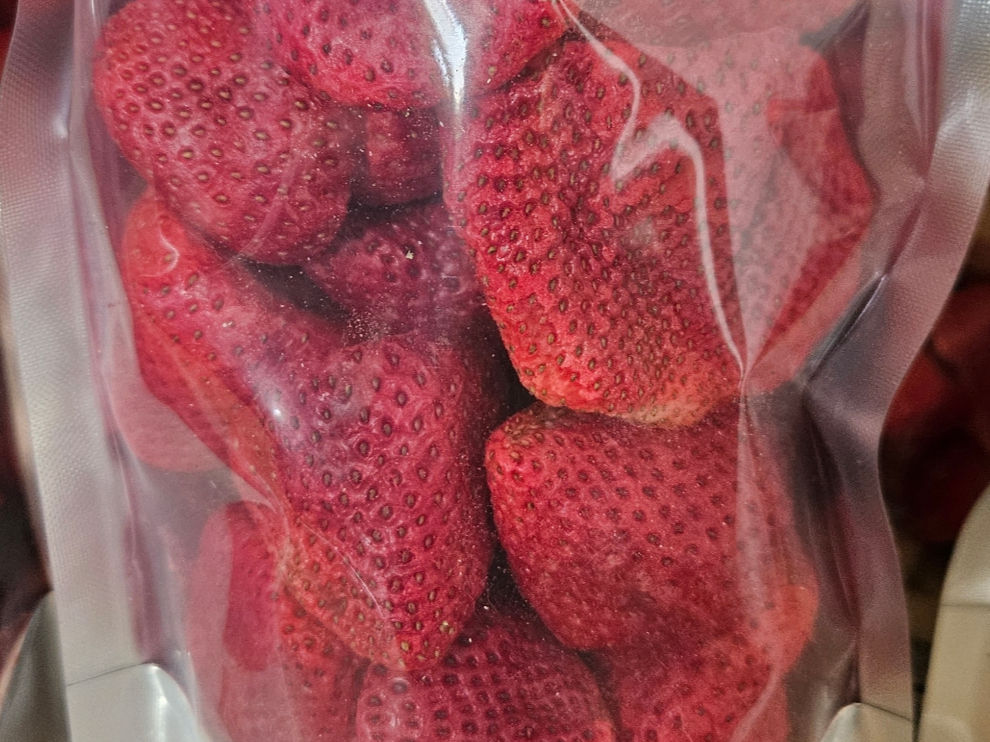 Strawberry Freeze Dried - Whole Berries 