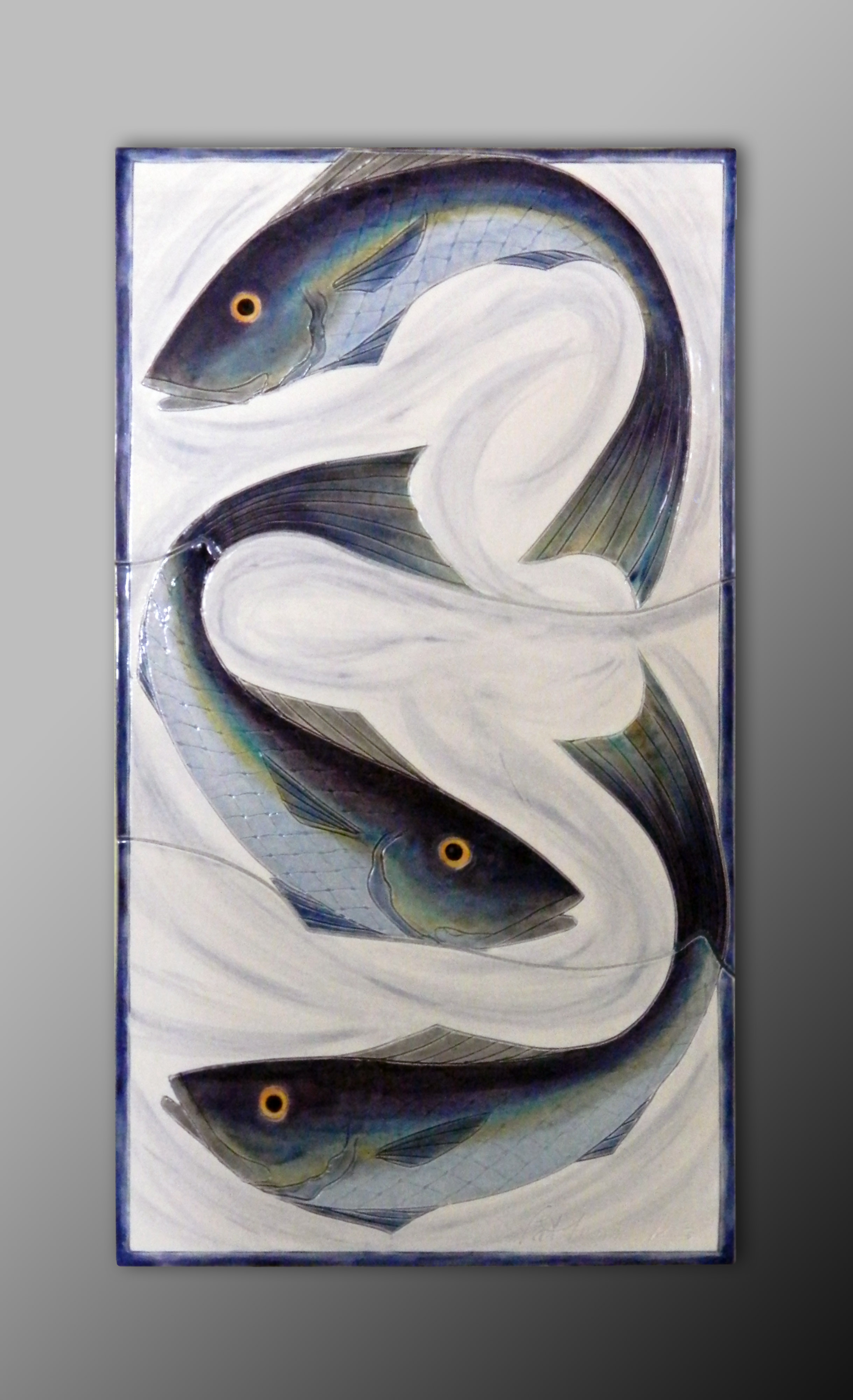 3 fish plaque
