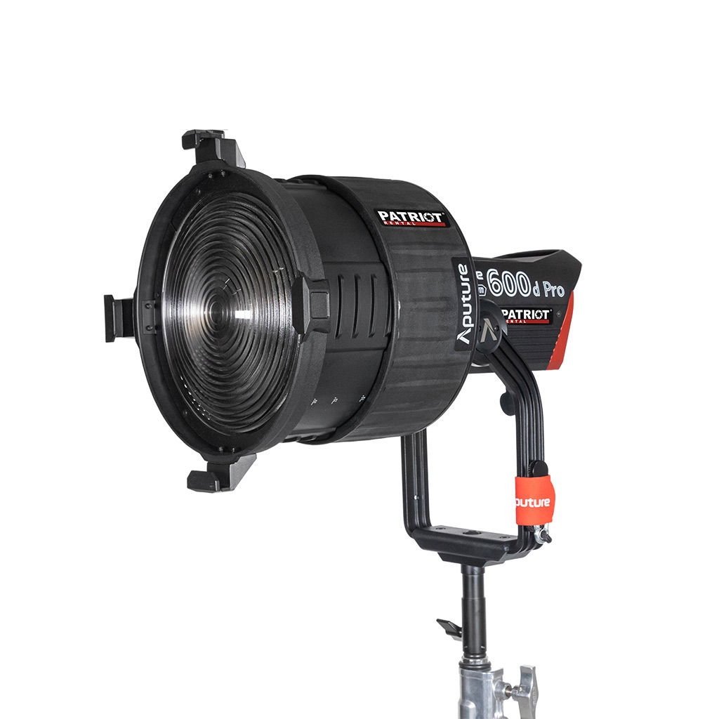 Aputure F10 - Fresnel