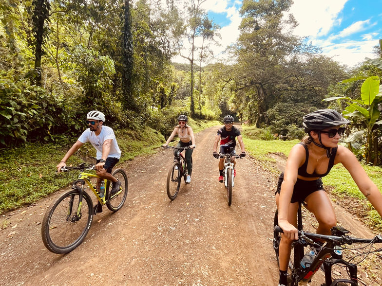 MTB  MANUEL ANTONIO COSTA RICA MOUNTAIN BIKE 
