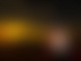 Sončni vzhod z vrha vulkana Batur na Baliju, pogled na jezero in meglice v dolini