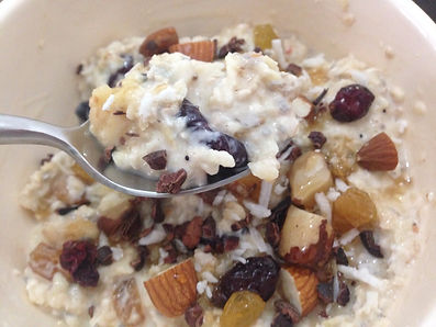 Muesli café da manhã gostoso e nutritivo