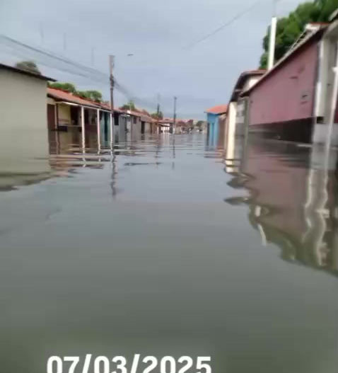 Trava se uma luta entre oposição e situação pra saber quem é o  pai do projeto do piscinão.
