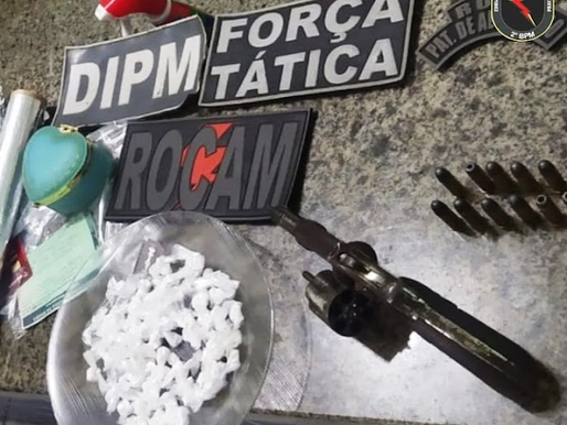 Dupla é presa no bairro Sta Luzia com revólver, drogas e munição