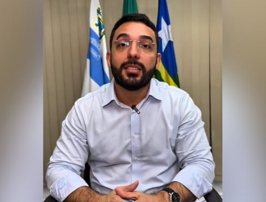 Isolamento e Crise Política: Assessores "Enterram" Prefeito de Parnaíba em Meio a Denúncias e Desconfiança