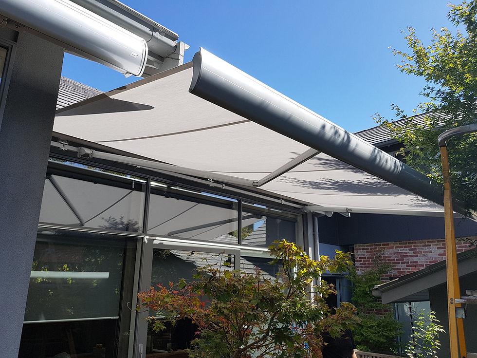 Macedon Ranges Awnings, Blinds & Curtains. Local, custom, expert installation.