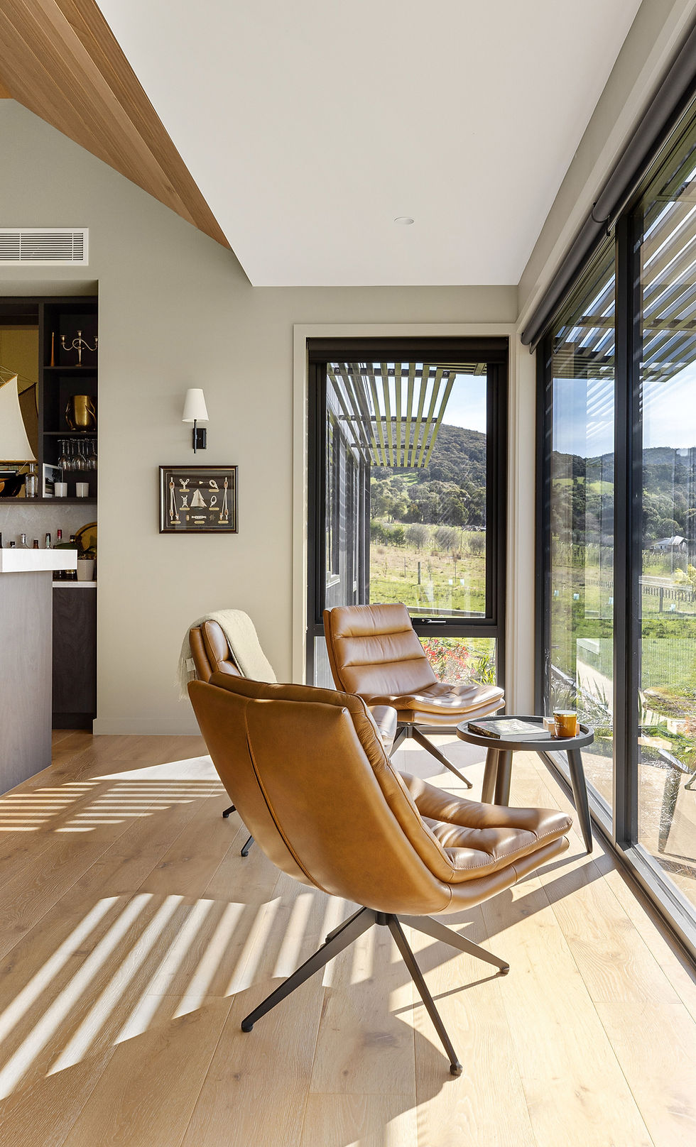 Premium double-glazed aluminium & timber windows, custom doors, window replacements & showroom displays Macedon Ranges