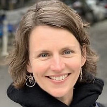 sarah-burton-2.jpg