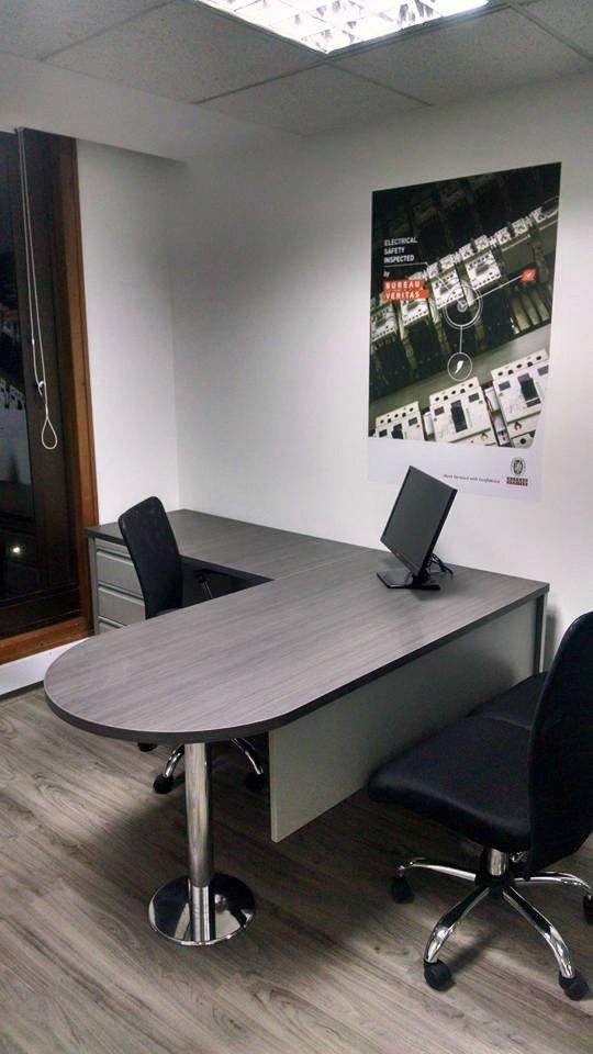 MESA AUXILIAR