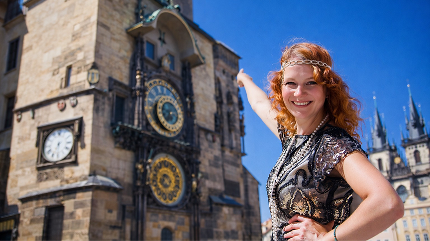 lady-of-golden-prague-astronomical-clock-tour_edited.png