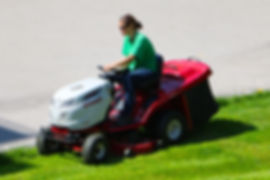 lawn maintenance calgary