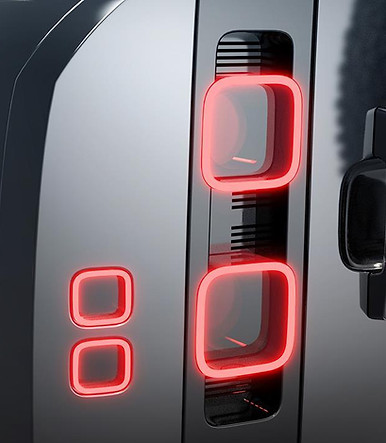 276853_cdnlandroverdefender2019rearlights_884631.jpg