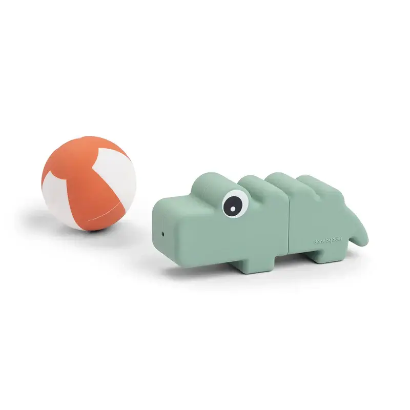 Done by Deer Badespritzer Croco – grünes Krokodil spritzt Wasser in der Badewanne